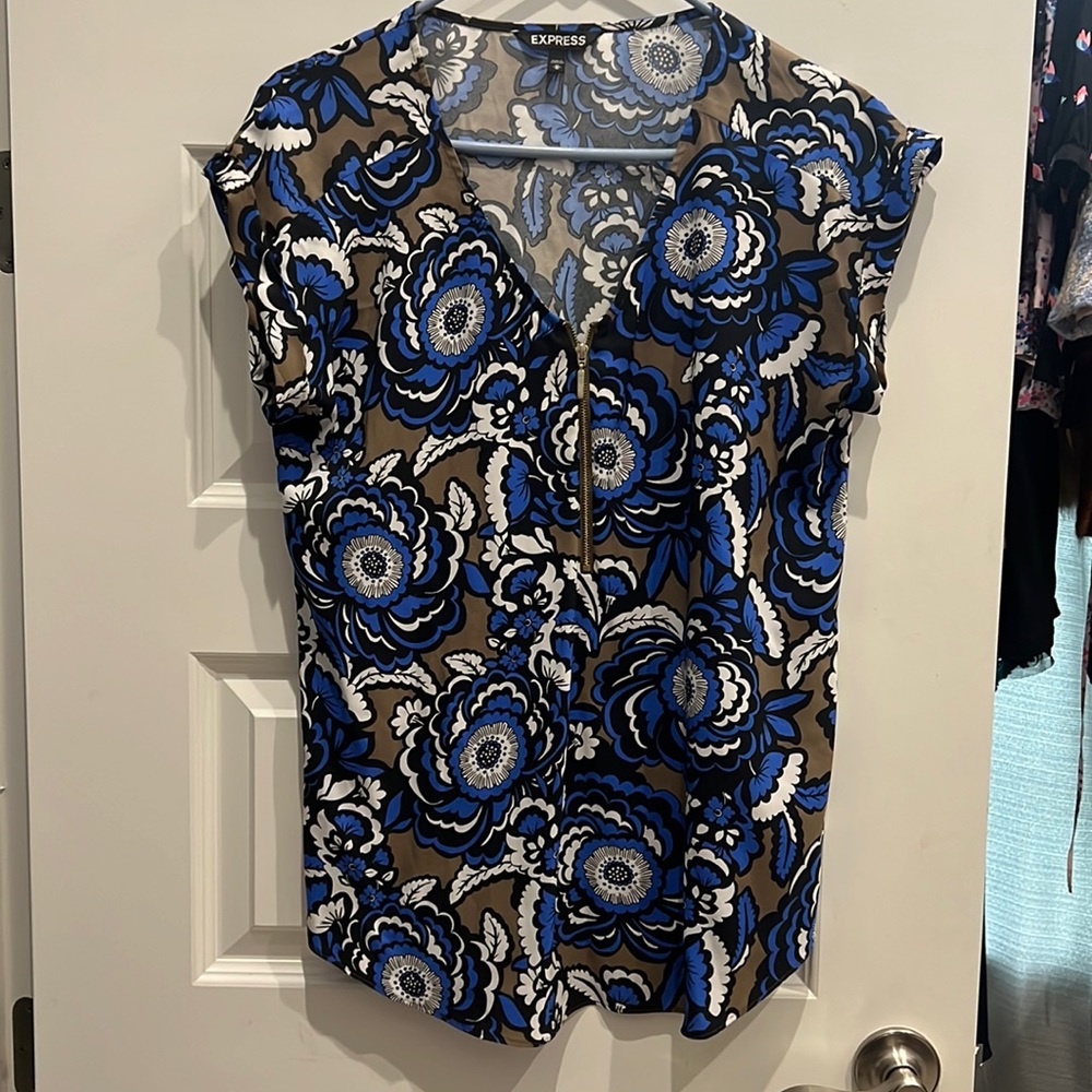 Express Blouse